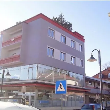 Apartment Ferienwohnung Mit Balkon In Krumpendorf